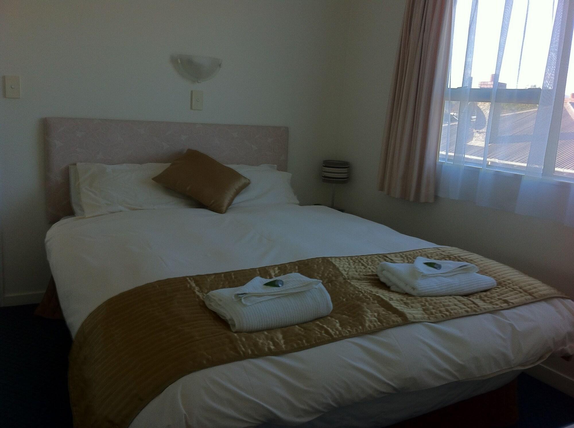 Hawks Inn Motel Upper Hutt Kültér fotó
